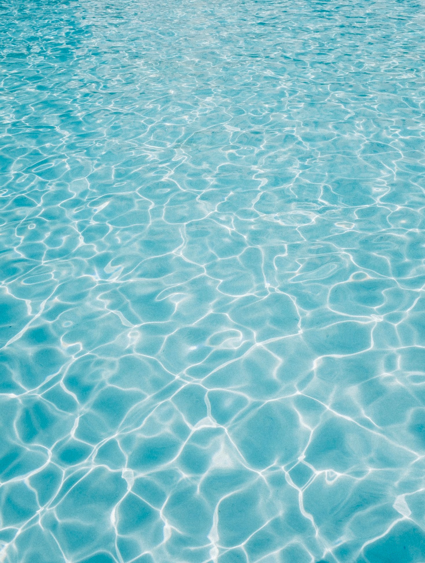 Todo lo que necesitas saber sobre la limpieza de piscinas públicas